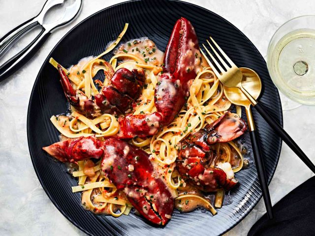 Romantic Foods to Prepare for a Date